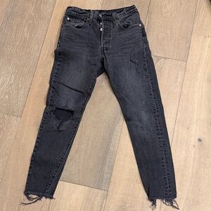 Levi’s Distressed Black Women's Jeans